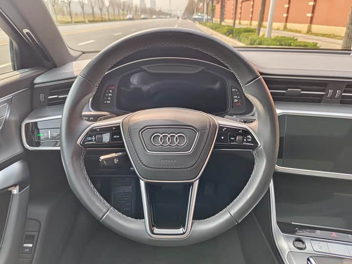 Audi A6L 2024 45 TFSI — фото 17
