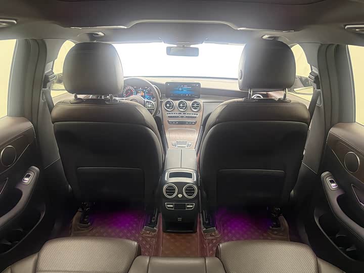 Mercedes-Benz GLC 2021 GLC 260 L 4 MATIC Luxury — фото 21