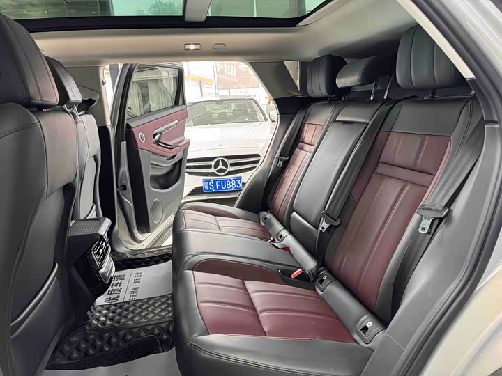 Land Rover Range Rover Evoque — фото 8