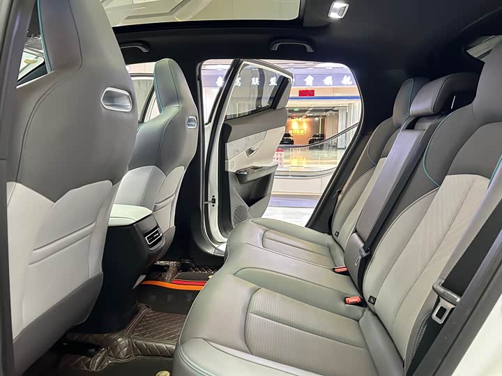 Changan UNI-T 2023 1.5 T Premium — фото 6