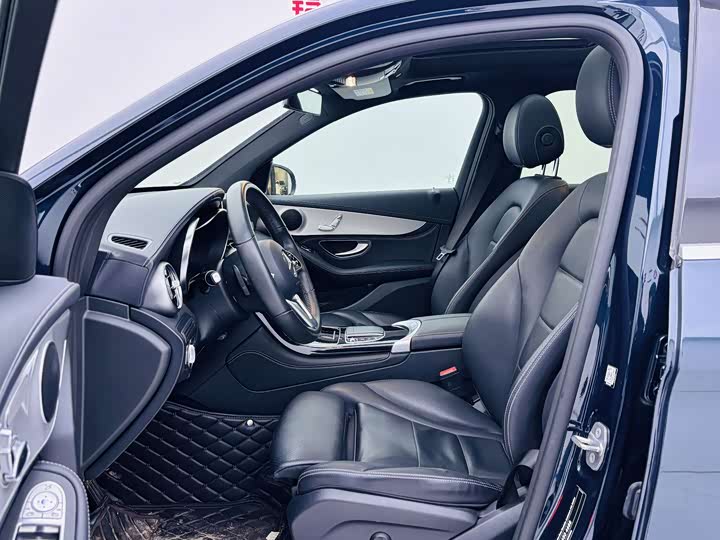 Mercedes-Benz GLC 2020 GLC 260 L 4 MATIC — фото 8