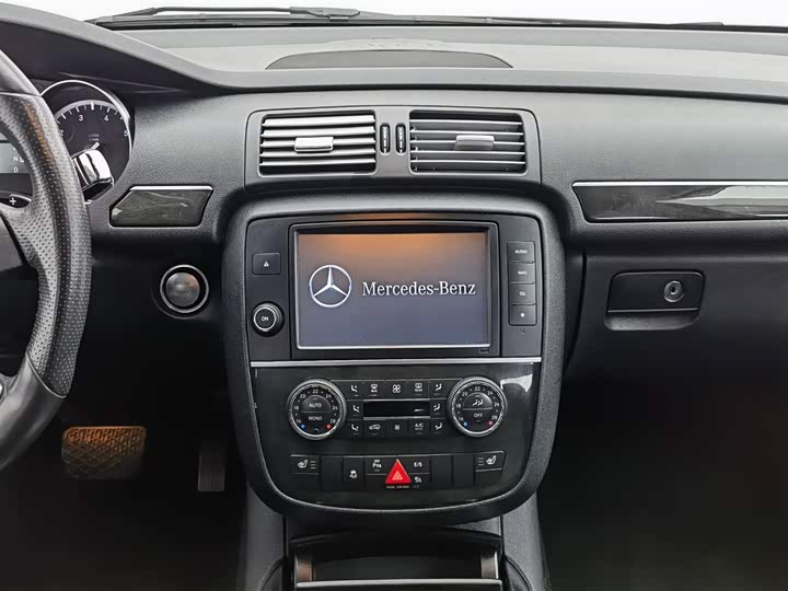 Mercedes-Benz R-Class 2017 R 400 4 MATIC — фото 12