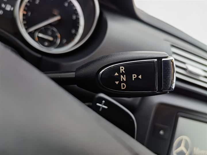 Mercedes-Benz R-Class 2017 R 400 4 MATIC — фото 13