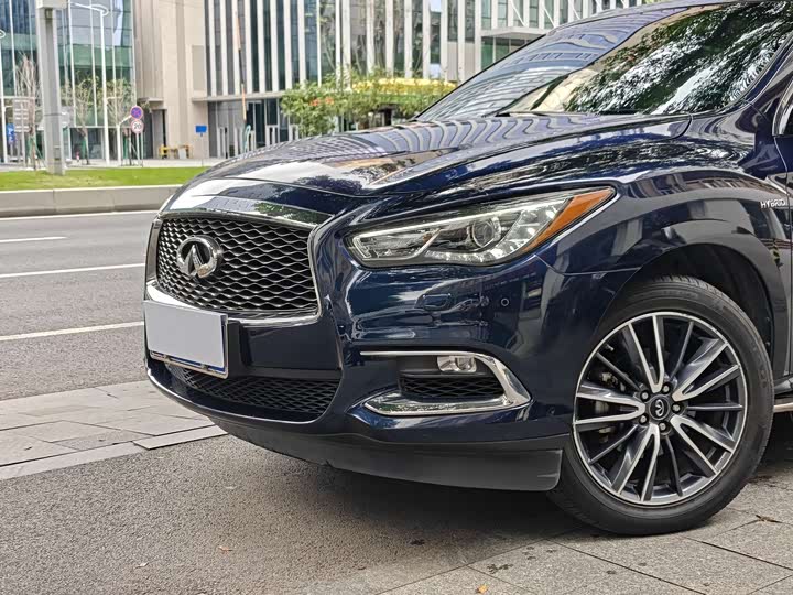 Infiniti QX60 2018 2.5 S/C Hybrid 2 WD — фото 2