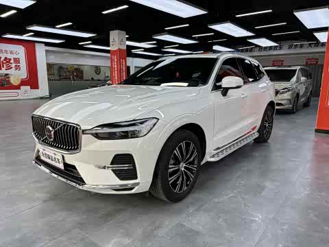 Volvo XC60 2022 B 5 4 WD — фото 14