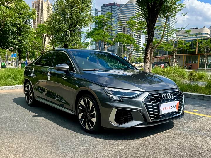 Audi A3 2023 A 3 L Limousine 35 TFSI Sport — фото 3