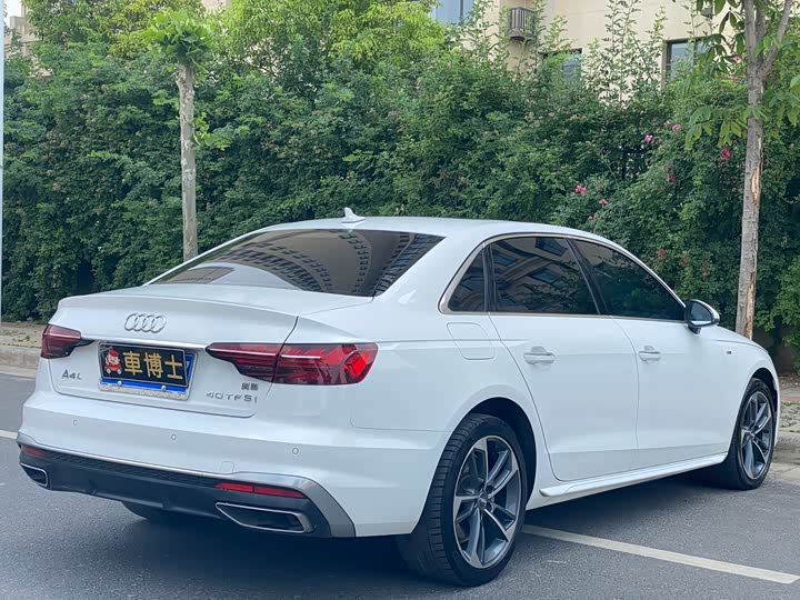 Audi A4L 2020 40 TFSI — фото 9