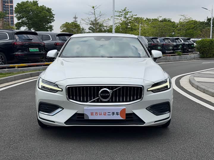 Volvo S60 2021 T 4 — фото 2