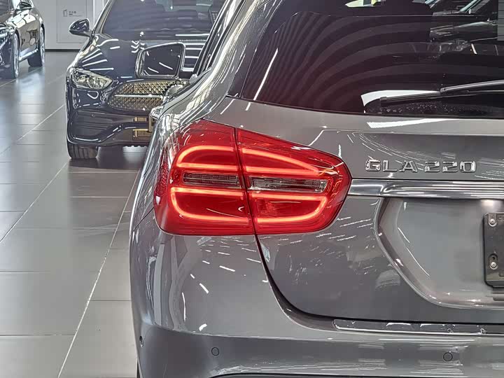Mercedes-Benz GLA 2015 GLA 220 4 MATIC — фото 16