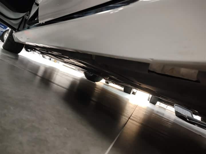 Jaguar XFL 2020 XFL 2.0 T P 200 2 WD — фото 20