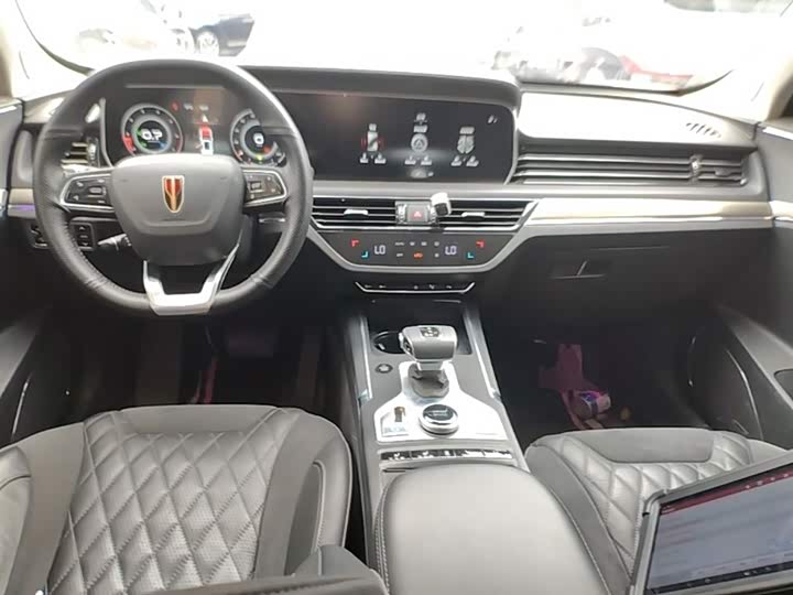 Hongqi HS5 2019 2.0 T 4 WD — фото 10