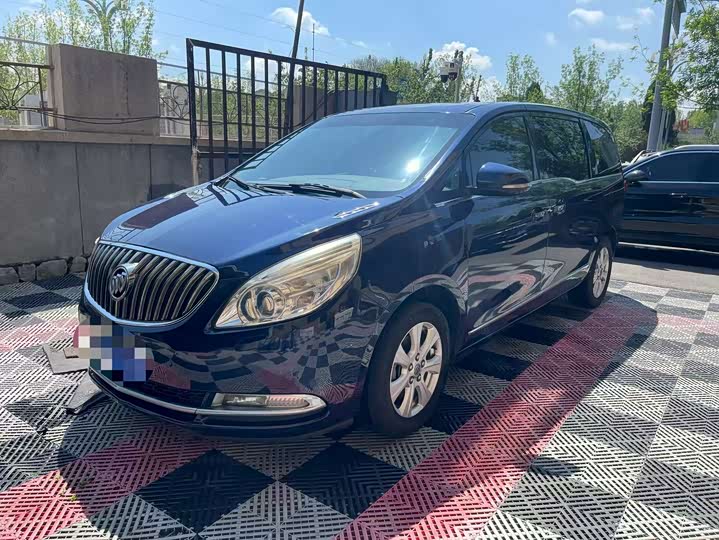 Buick GL 8 2014 3.0 L GT