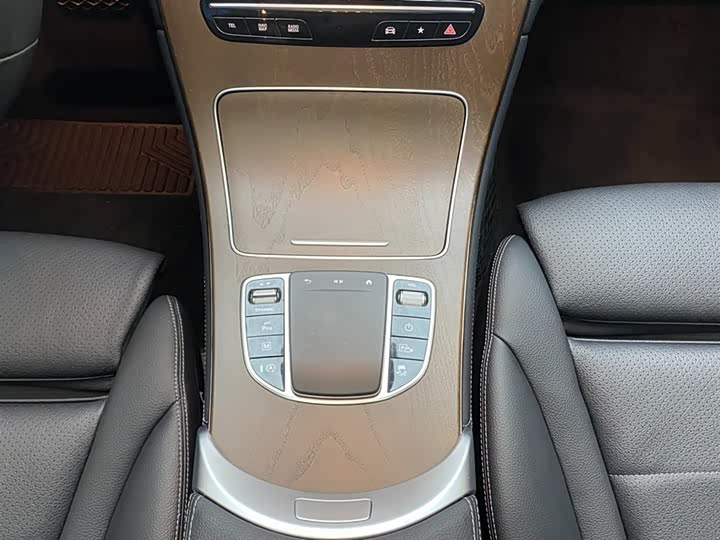 Mercedes-Benz GLC 2020 GLC 300 L 4 MATIC — фото 22