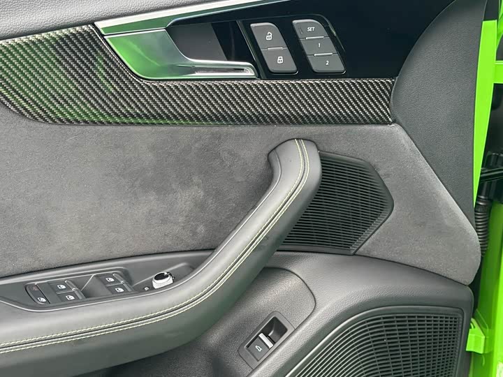 Audi RS4 2023 RS 4 Avant — фото 8