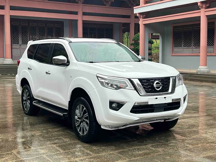 Nissan Terra — фото 3