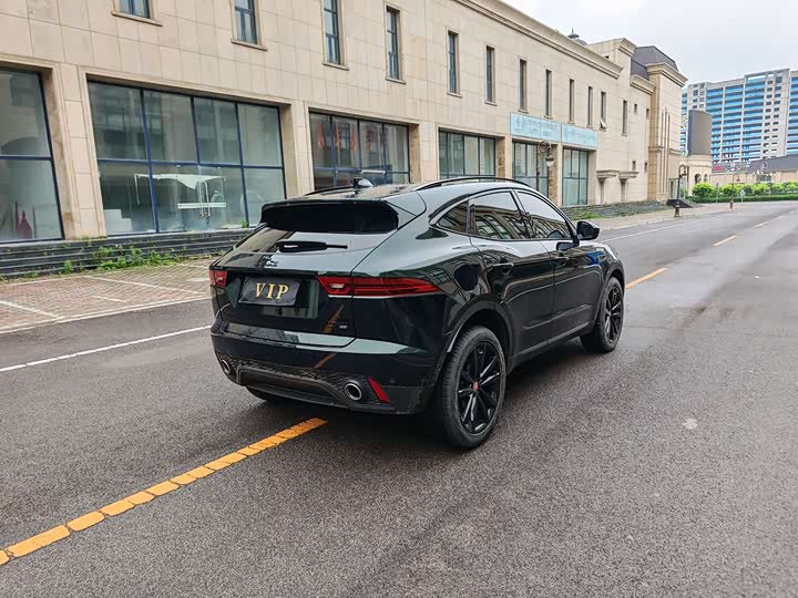 Jaguar E-PACE 2024 R-DYNAMIC SE BLACK — фото 15