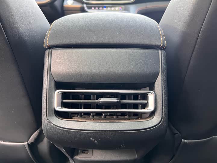 Changan UNI-T 2022 1.5 T Flagship — фото 14