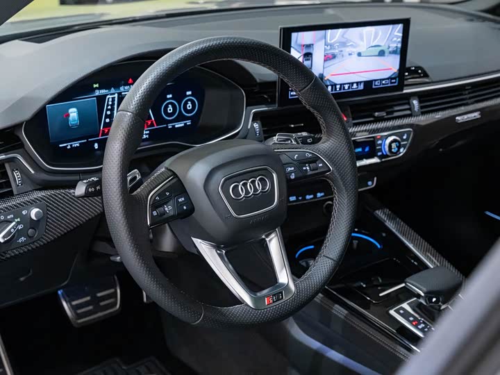 Audi RS4 2022 RS 4 Avant — фото 10