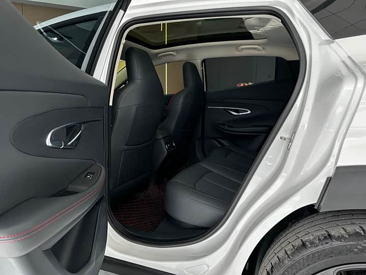 Changan UNI-T 2020 1.5 T Flagship — фото 10