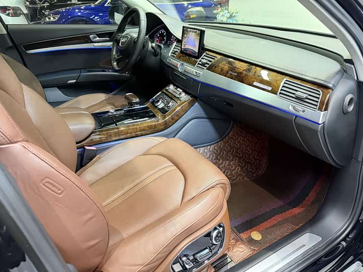 Audi A8 2014 A 8 L 45 TFSI quattro Luxury — фото 8