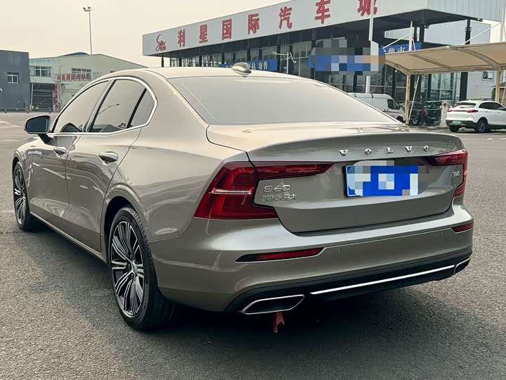 Volvo S60 2020 T 4 — фото 7