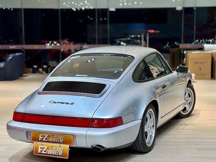 Porsche 964 2024 3.6 L AT — фото 16