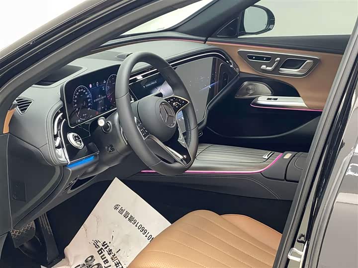 Mercedes-Benz E-Class 2025 E 300 L Premium — фото 12