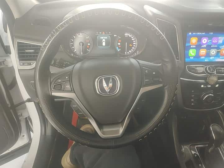 Changan CS75 2017 1.5 T AT — фото 11
