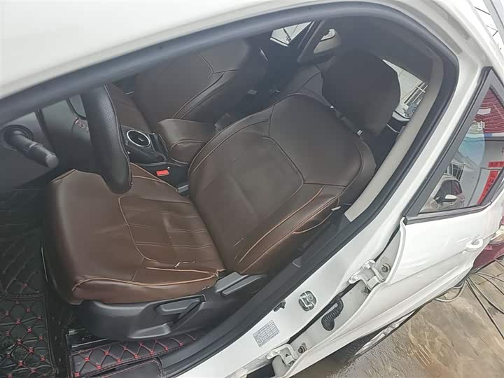 Changan CS35 2017 1.6 L MTLuxury — фото 15