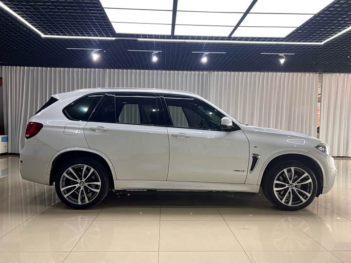 BMW X5 2018 x Drive 35i MSport — фото 5