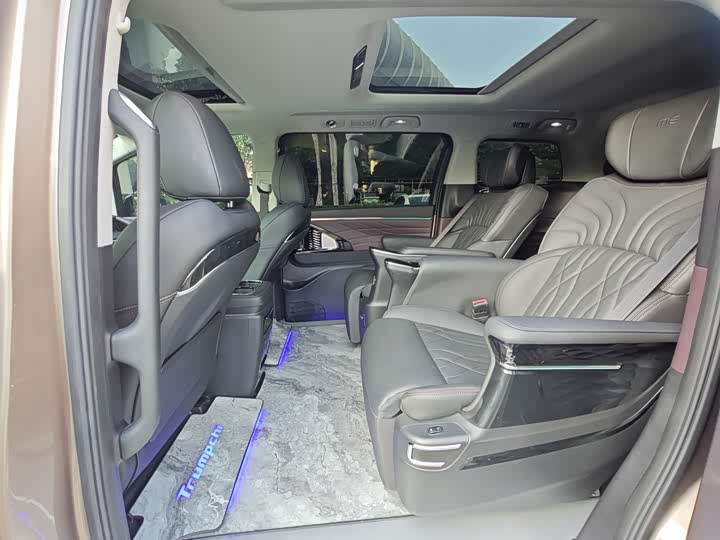 Trumpchi M8 2024 400 T — фото 11