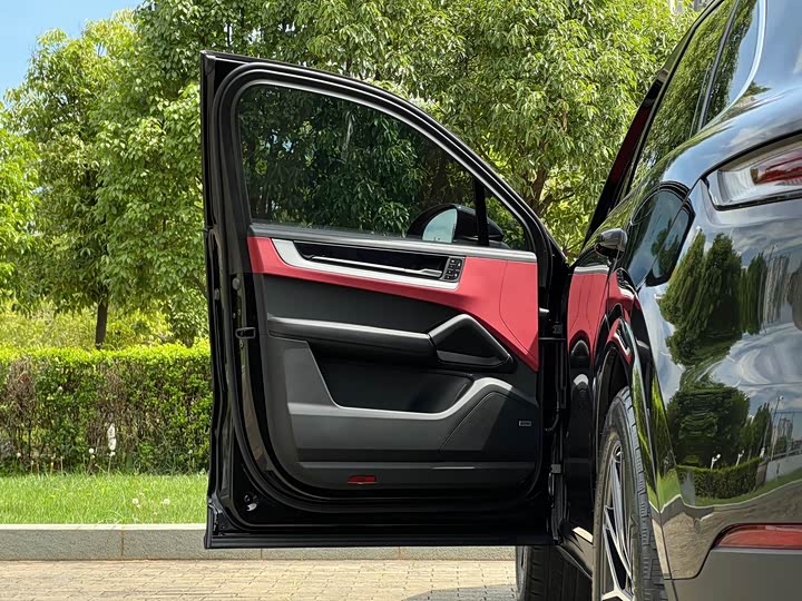 Porsche Cayenne 2025 Cayenne E-Hybrid 2.0 T — фото 8