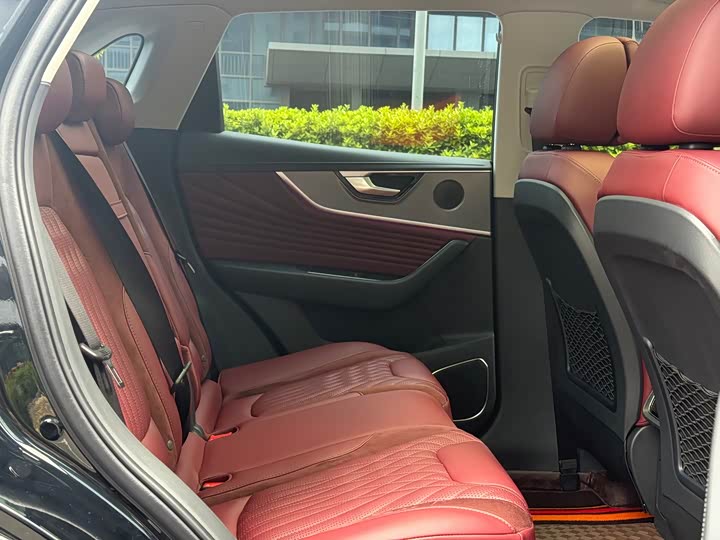 Hongqi HS5 2023 2.0 T Pro — фото 18