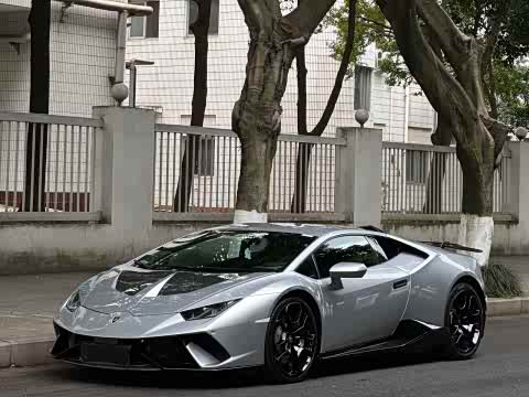 Lamborghini Huracán 2016 Huracán RWD Coupe — фото 25