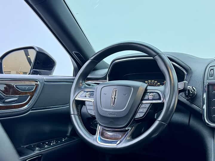 Lincoln Continental — фото 11