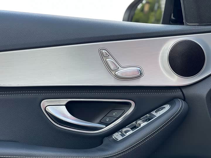 Mercedes-Benz C-Class 2018 C 200 — фото 10