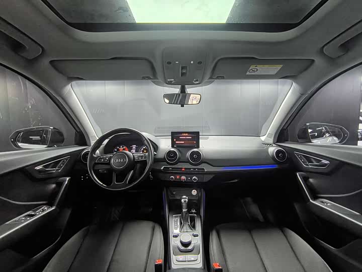 Audi Q2L 2018 35 TFSI VI — фото 8