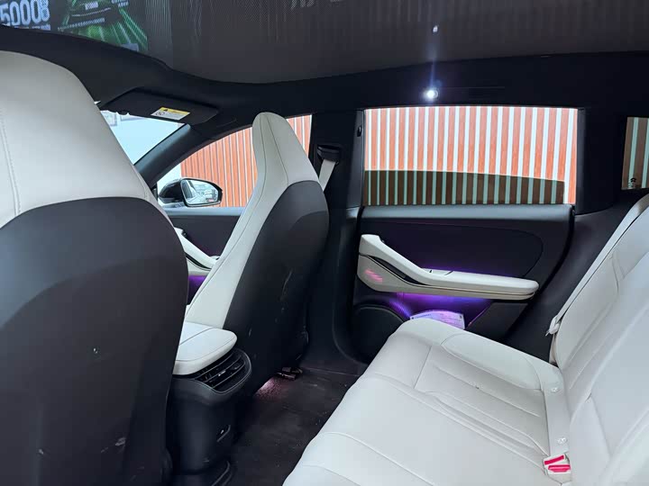 NIO ET5T 2024 100k Wh Touring — фото 9