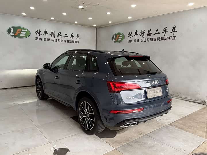 Audi Q5L 2025 45 TFSI — фото 6