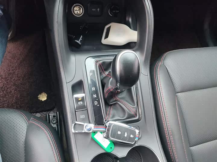 Changan CS75 2016 1.8 T ATElite V — фото 10
