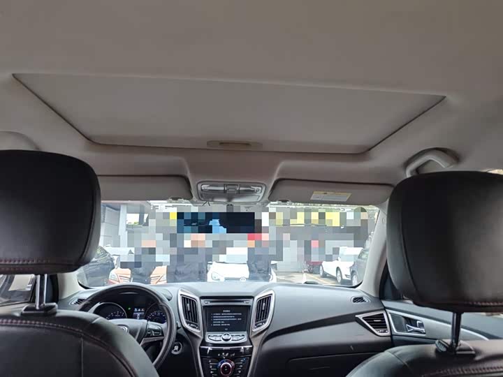 Changan CS75 2016 2.0 L MTLuxury V — фото 14