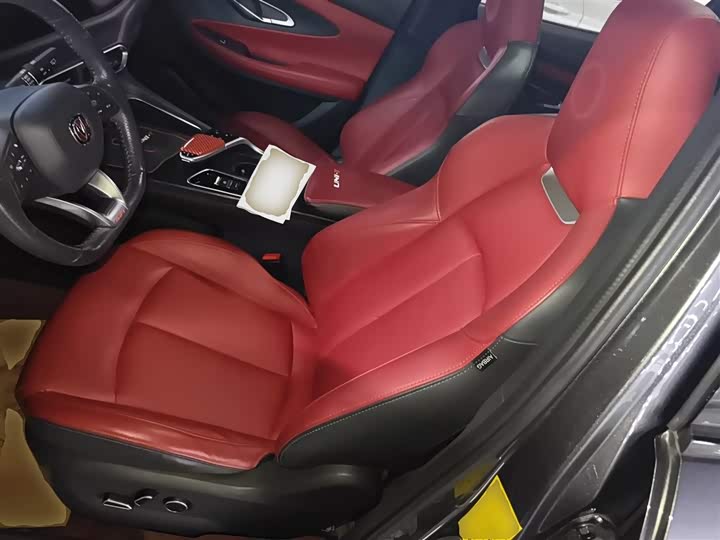 Changan UNI-T 2020 1.5 T Flagship — фото 11