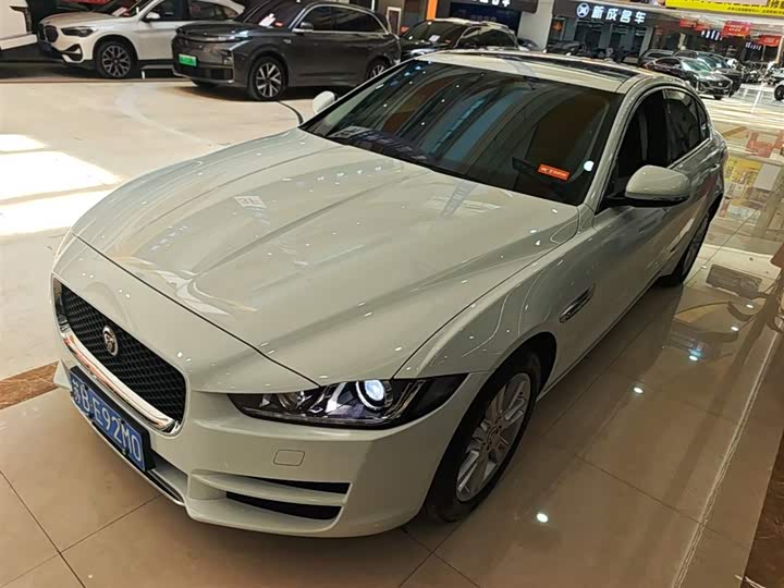 Jaguar XEL 2019 2.0 T 200 PS — фото 2
