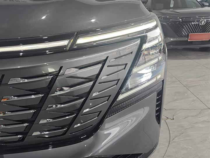 Changan CS75 PLUS 2025 1.5 T — фото 24