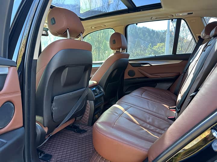 BMW X5 2017 x Drive 35i — фото 6