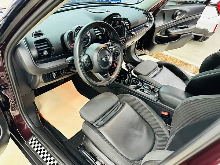 MINI Clubman — фото 16