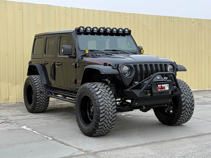 Jeep Wrangler — фото 3
