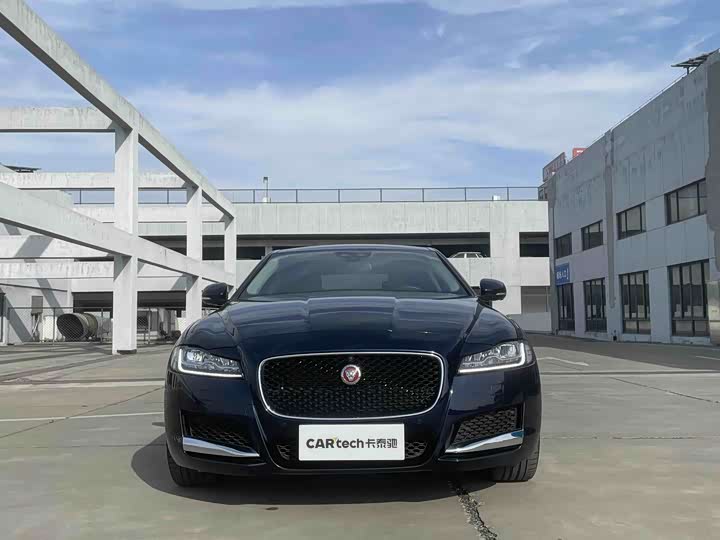 Jaguar XFL 2020 XFL 2.0 T P 250 4 WD — фото 2
