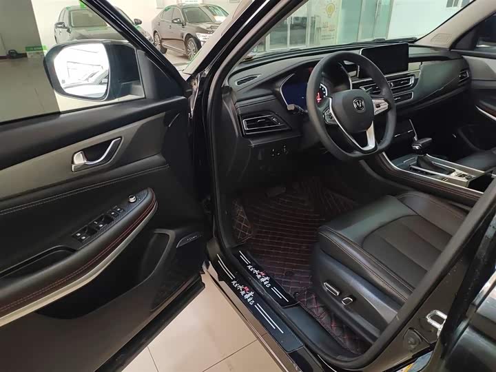Changan CS75 2022 1.5 T DCTPremium — фото 12