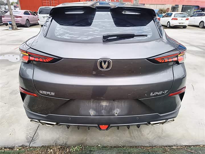 Changan UNI-T 2020 1.5 T Flagship — фото 4